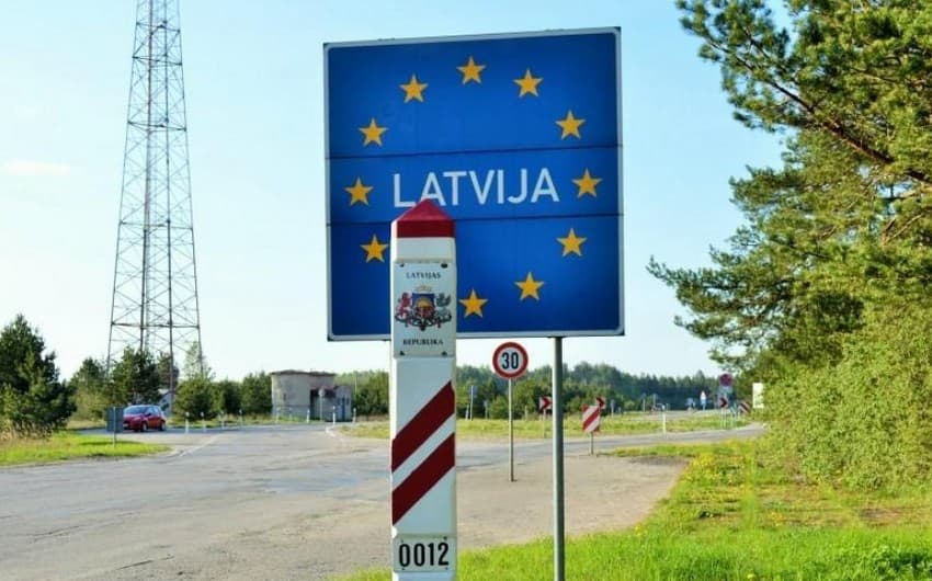 Latviya Belarusla sərhəddə gücləndirilmiş nəzarət rejimini uzadır