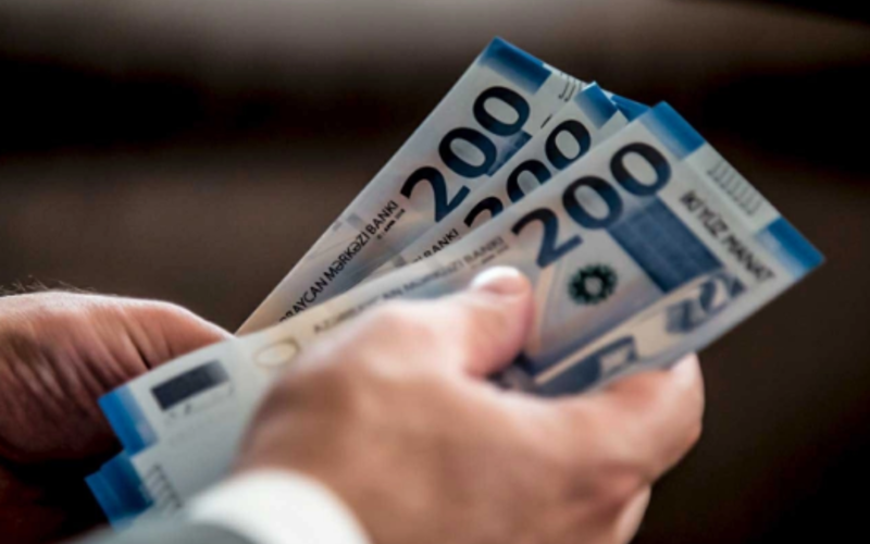 Şirkətlər banklardan 1,8 milyard manatdan çox depoziti geri çəkdi - <span style="color:#ff0000">SƏBƏB</span>
