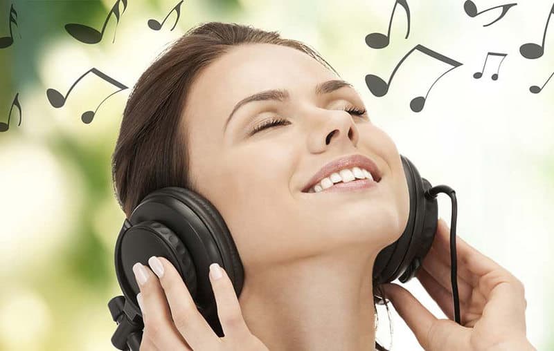 
Musiqi iş yerində məhsuldarlığı artırır - <span style="color:#ff0000">Alimlərdən yeni TƏDQİQAT</span>