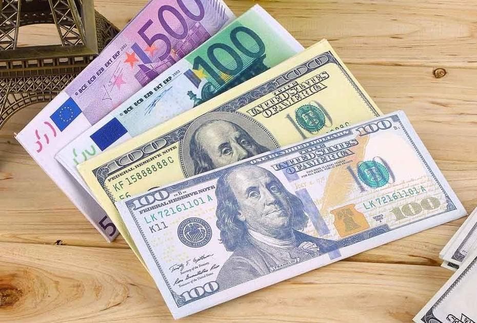 Avro kəskin ucuzlaşacaq, dollar isə... -<span style="color:#ff0000"><b> Alman bankından XƏBƏRDARLIQ!</b></span>