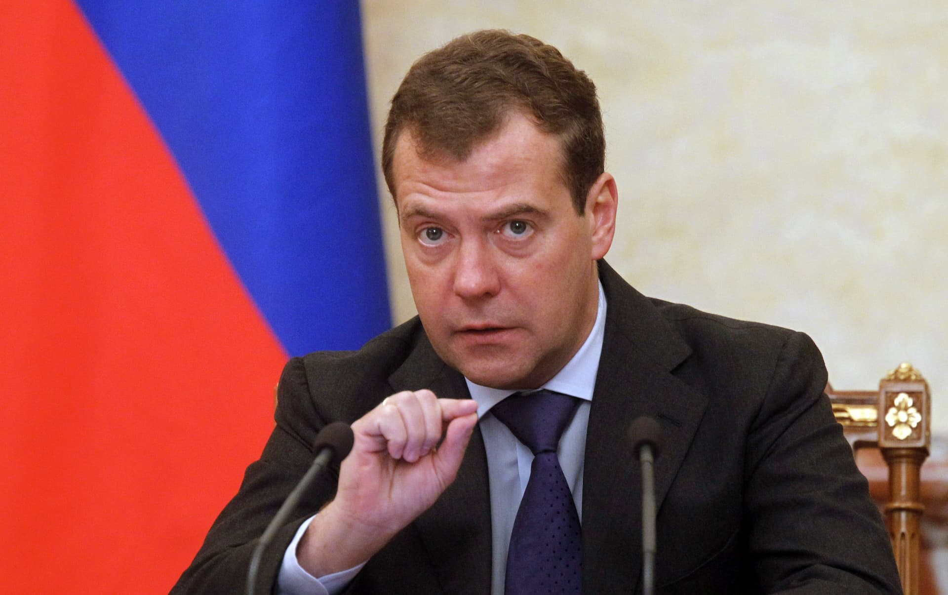 &quot;Ukraynanın &ldquo;alman ssenarisi&rdquo;ni yaşaması qeyri-realdır&quot; - <span style="color:#ff0000"><b>Medvedev</b></span>