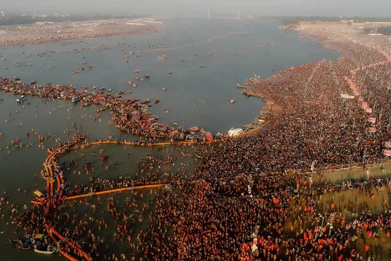 
Hindistanda 400 milyon insanın iştirakı ilə <span style="color:#ff0000">dünyanın ən böyük dini festivalı başlayır</span>