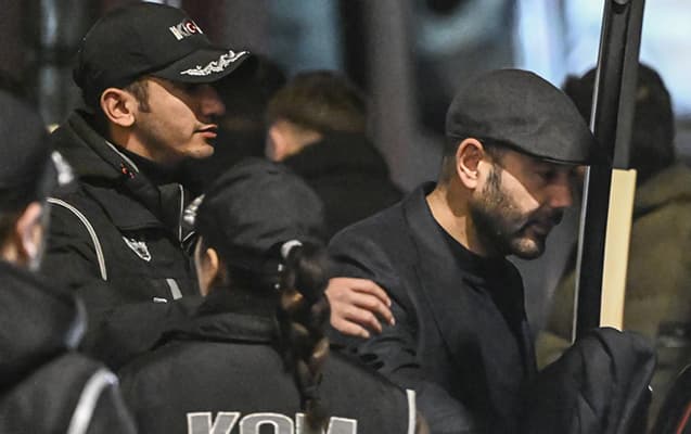 Beşiktaşın bələdiyyə sədri <b><span style="color:#ff0000">HƏBS EDİLDİ</span></b>