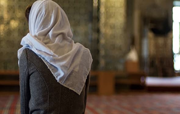 
Bakıda qadın namaz qılarkən qətlə yetirildi - <span style="color:#ff0000">Hadisənin DETALLARI + VİDEO</span>

