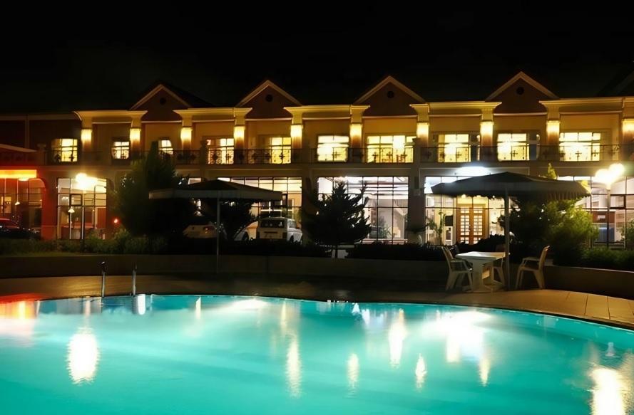 Bakıda hoteldə DƏHŞƏT: Keçmiş arvadını çağırıb GÜLLƏLƏDİ