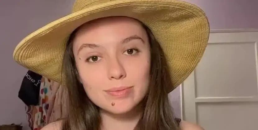 
Bloqqer Teylor Svifti fitə basdığı üçün həyat yoldaşından boşanır - <span style="color:#ff0000">VİDEO</span>