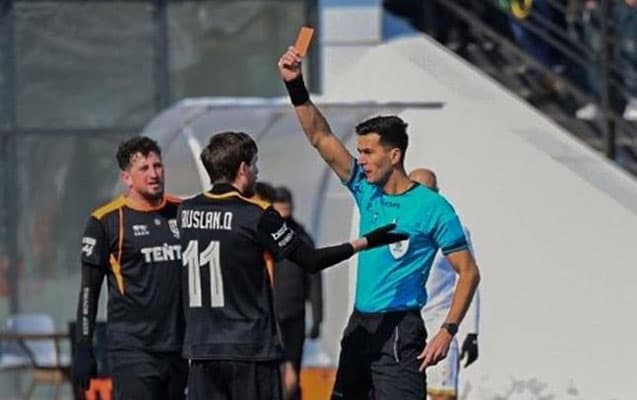 
Ruslan Qurbanov hakimləri təhqir etdi, ağır cəza aldı