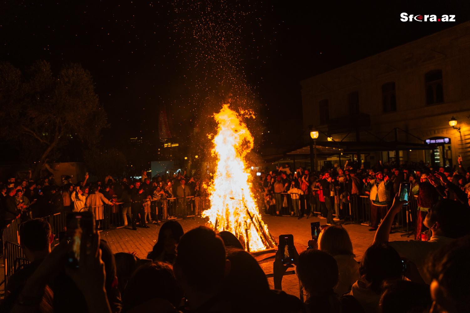 Bakıda İlaxır çərşənbə - FOTOREPORTAJ