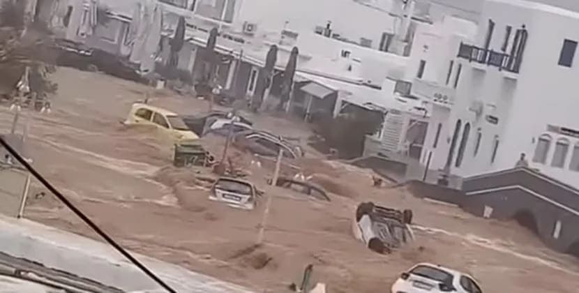 Yunanıstanın 2 məşhur turist bölgəsi sular altında qalıb