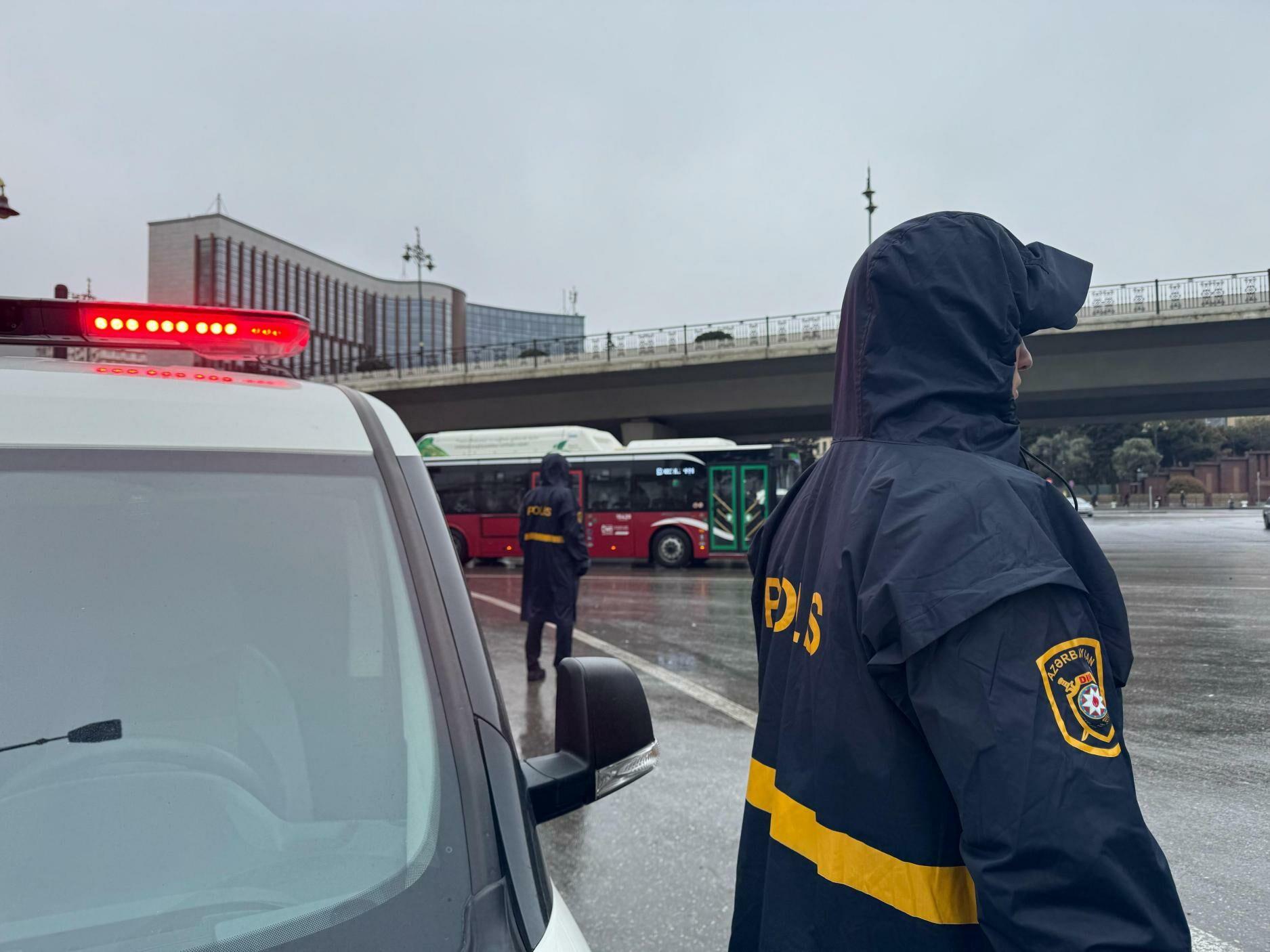 DİN əlavə polis naryadları cəlb etdi