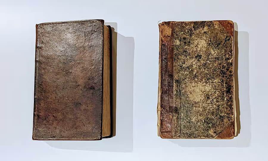 Muzeydə inanılmaz hadisə: Qatil dərisi ilə örtülmüş kitab sərgilənir