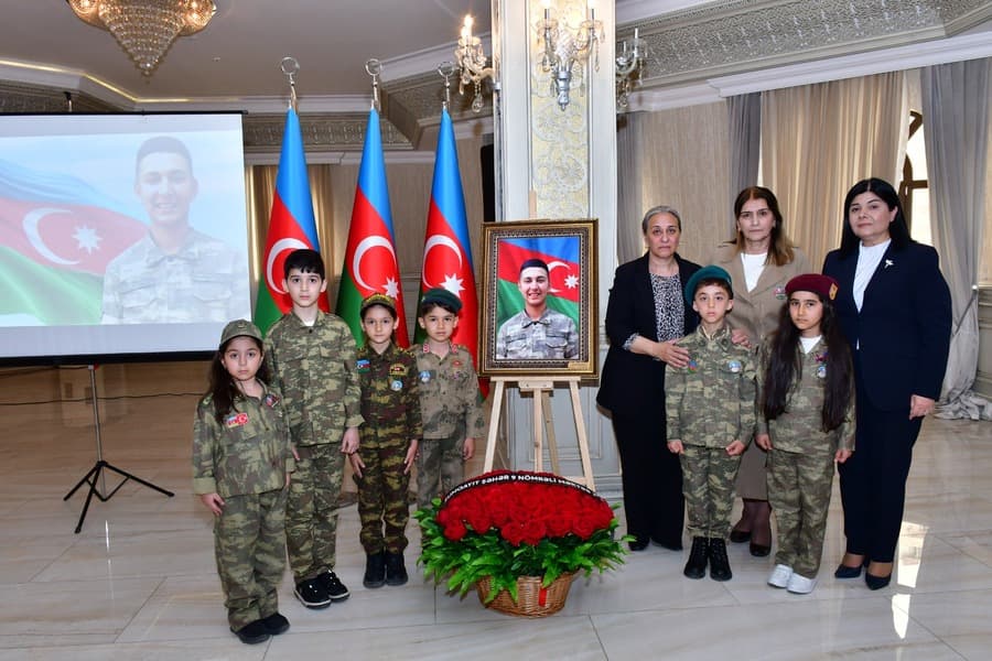 Abşeronda şəhidlər və ailə üzvləri ziyarət olunub - <span style="color:#ff0000">FOTOLAR</span>