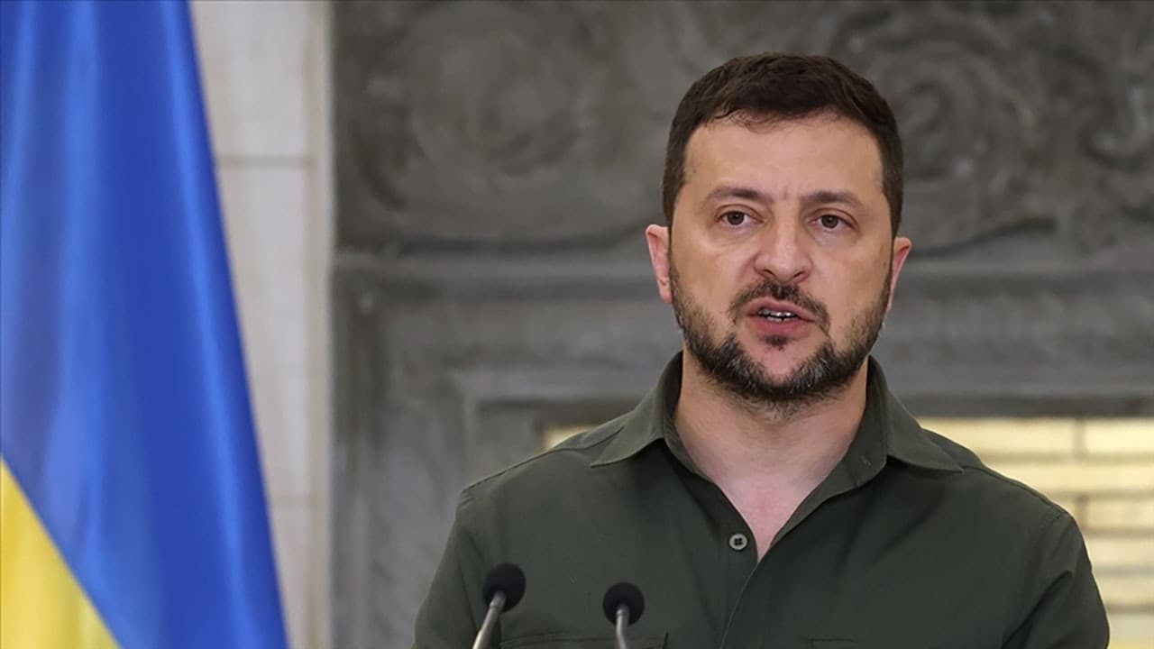 Zelenski atəşkəsdə<span style="color:#ff0000"> israrlıdır</span>