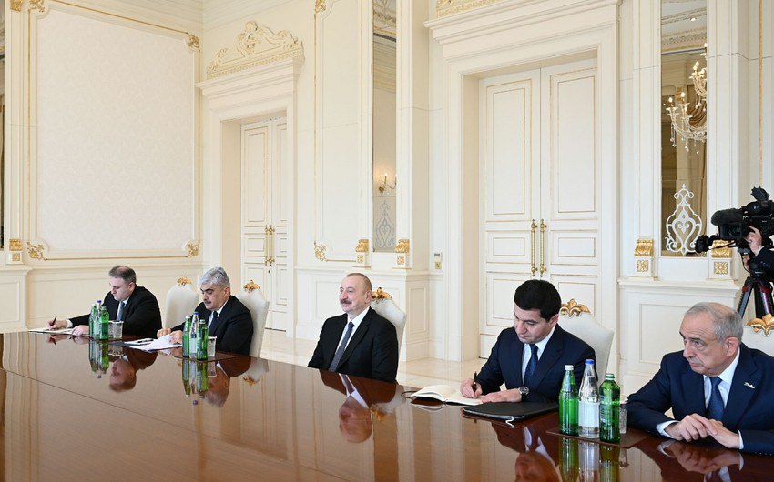 İlham Əliyev Belarusu Dünya Şəhərsalma Forumunda iştiraka DƏVƏT ETDİ