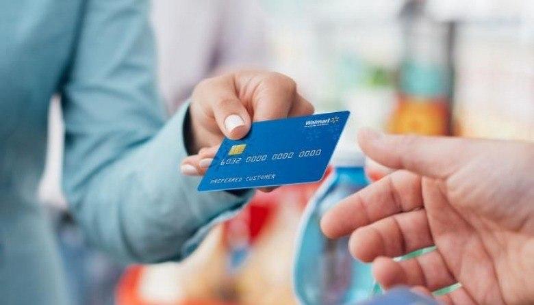 Vətəndaşların bank kartlarından ötən gün nə qədər pul oğurlanıb?