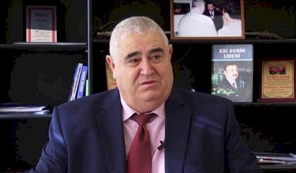 Şərurlu İsfəndiyar məhkəməyə gəldi