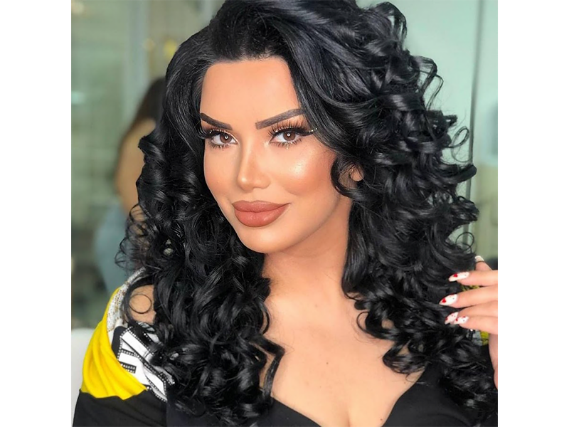 
Azərbaycanlı müğənni özünə BƏYSİZ toy etdi - <span style="color:#ff0000">VİDEO</span>