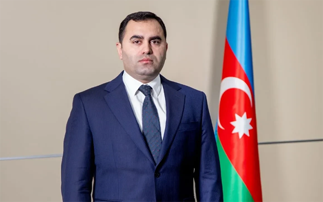 Prezidentin yüksək vəzifəyə təyin etdiyi Tural Piriyev bu məşhurun oğludur - FOTO