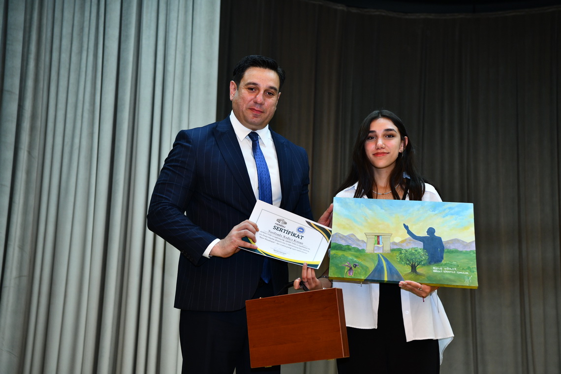 ADNSU-da 28 May – Müstəqillik Günü qeyd olunub - FOTOLAR