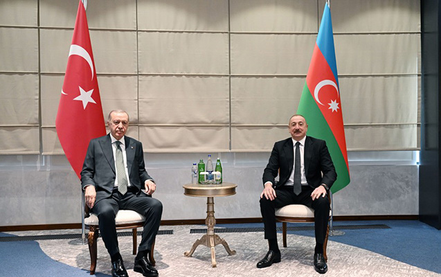 Ərdoğan və Əliyev arasında təkbətək görüş başladı