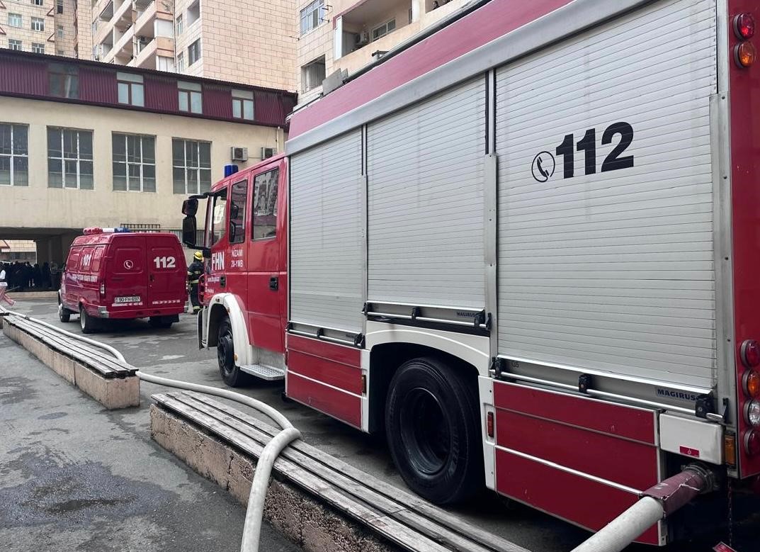 Sabirabadda qəza oldu, avtomobil yandı