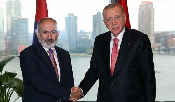 Paşinyan Türkiyəyə gedir