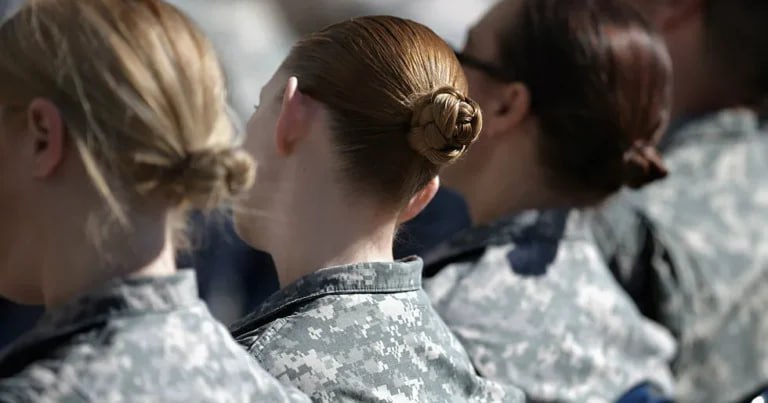 Azərbaycanda qadınlar hərbi xidmətə cəlb oluna bilər - VACİB AÇIQLAMA