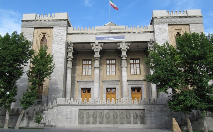 ABŞ ilə danışıqlar hələ ləğv edilməyib - <span style="color:#ff0000">İran XİN</span>