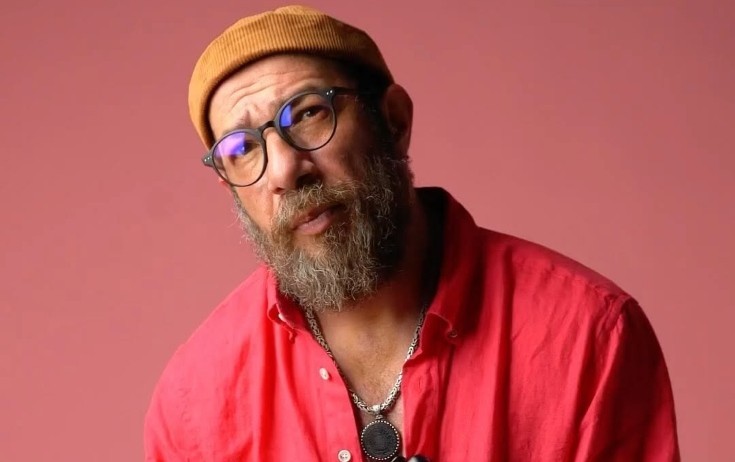 İranda olması ilə bağlı suallara cavab verdi