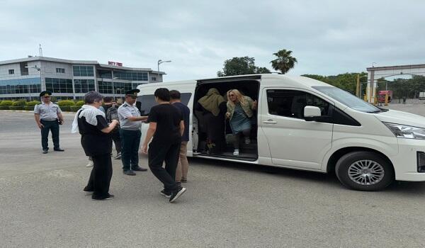 Qırğızıstanın İran səfirliyinin əməkdaşları Azərbaycana gəldi