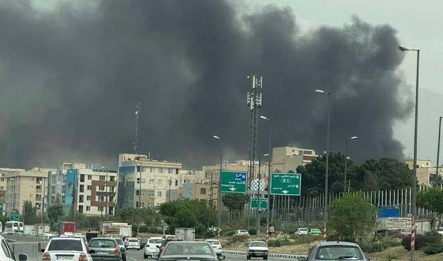 Tehranda kazarma vuruldu