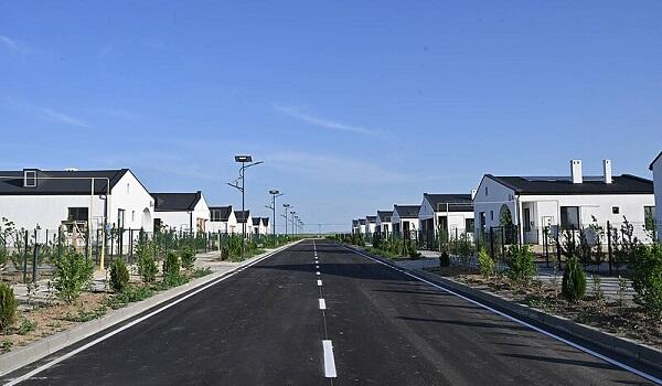 Növbəti köç karvanı Kəngərli kəndinə çatdı