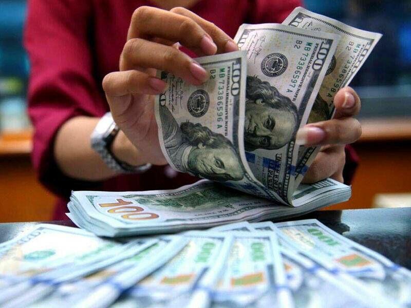 Rusiyada dollar və avro BAHALAŞDI