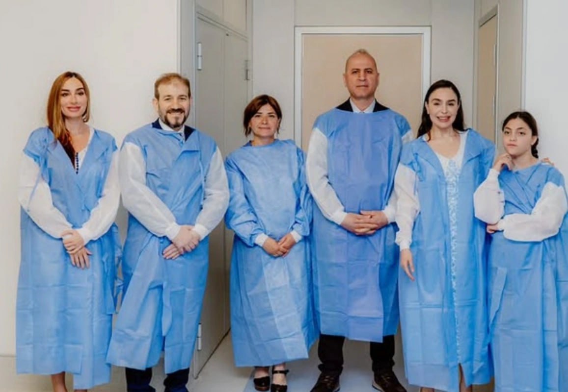 Leyla və Arzu Əliyevalar "Yeni Klinika"da – FOTO