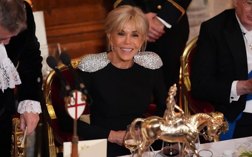 Məhkəmə Makronun xanımını kişi adlandıran<span style="color:#ff0000"> jurnalistə bəraət verdi</span>