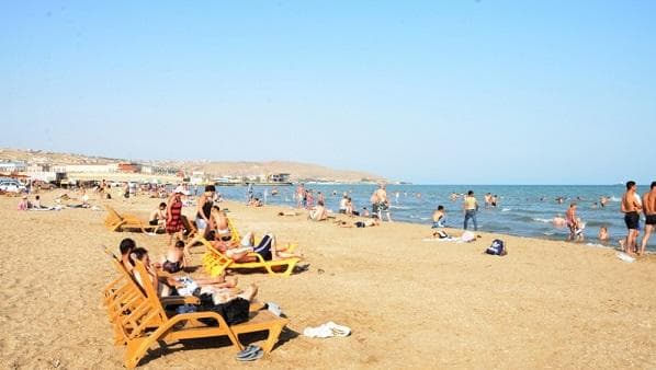 
Çimərliklərdə dəniz suyunun temperaturu açıqlandı