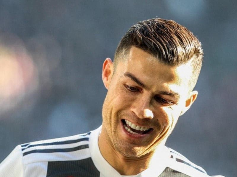 
Ronaldo yalnız bu oyunlarda oynaya bilər