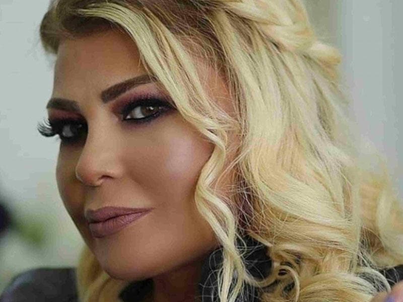 Estetik əməliyyat etdirən Əməkdar artist <span style="color:#ff0000">TANINMAZ HALDA - VİDEO</span>