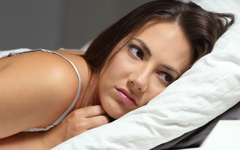 Gecə yarısı tez-tez oyanmağın əsas səbəbi - Nevroloqdan tövsiyələr