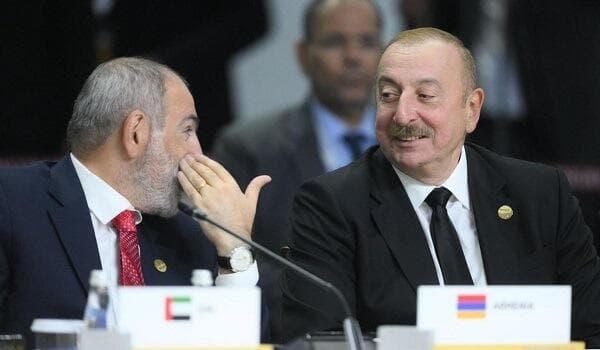 Görüşün 8 avqusta təyin olunması təsadüf deyil
<div></div>

<div></div>