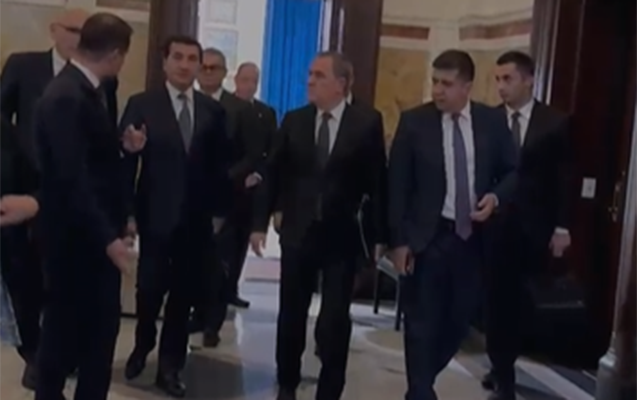 Azərbaycan nümayəndə heyəti Ağ Evə yola düşür - <span style="color:#ff0000">VİDEO</span>