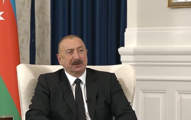 
İlham Əliyev müsahibə verir &ndash; <span style="color:#ff0000">CANLI</span>