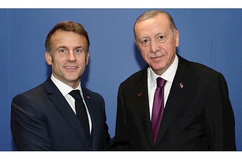 Ərdoğan və Makron Bakı-İrəvan sazişinimüzakirə etdilər