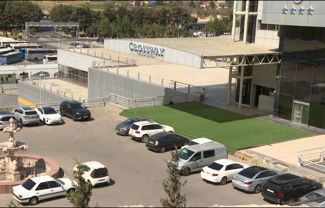 Bakıda yeniyetmə oğlan anasını geyim üstündə <span style="color:#ff0000">ÖLDÜRÜB?</span>- <span style="color:#ff0000">VİDEO</span>