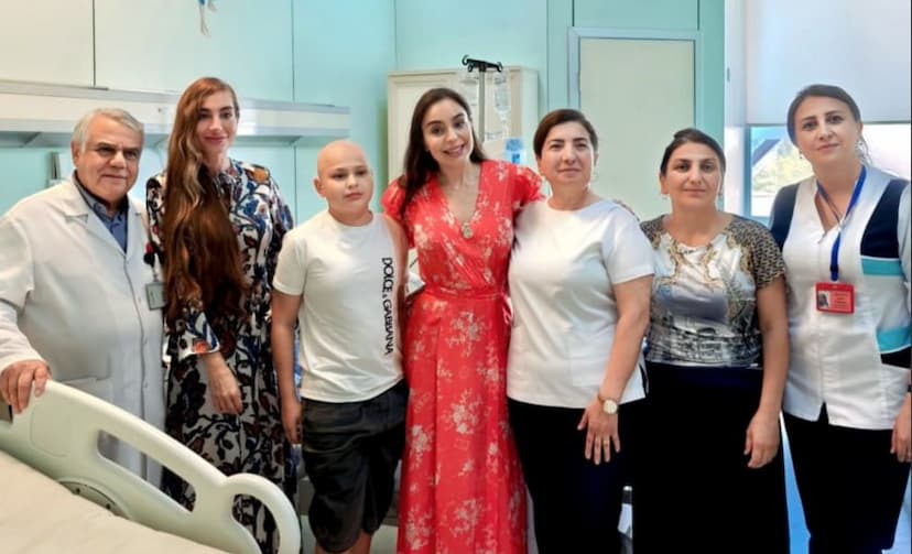 Leyla və Arzu Əliyevalar Milli Onkologiya Mərkəzində - FOTO