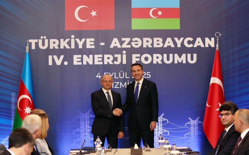 Energetika naziri Pərviz Şahbazov türkiyəli həmkarı ilə görüşdü