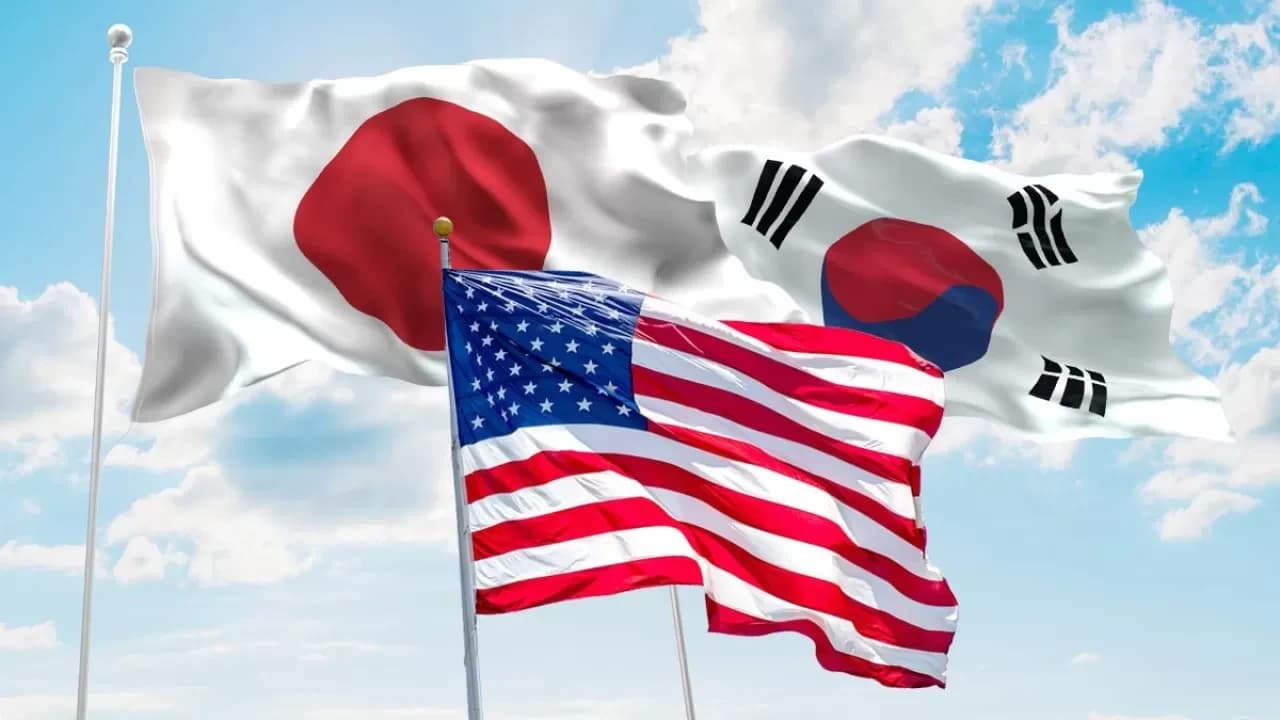 Cənubi Koreya, Yaponiya və ABŞ hərbi təlimlər keçirəcək