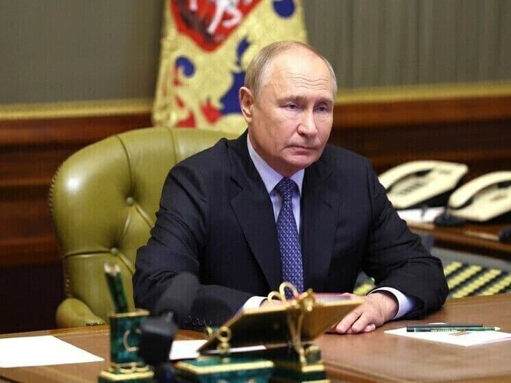 <span style="color:#ff0000">Putin:</span> Ukraynaya NATO qoşunlarının daxil olması onların qanuni hədəfə çevrilməsi deməkdir