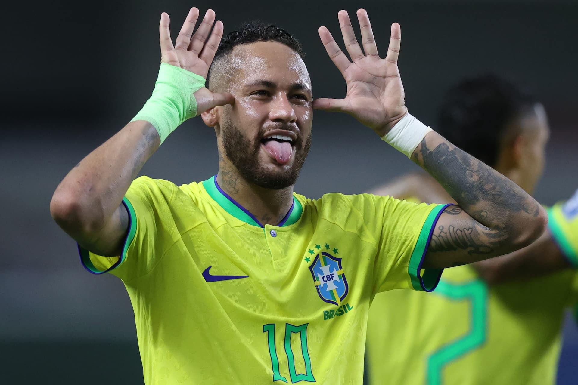 Neymar bu meydanlarda oynamayacaq