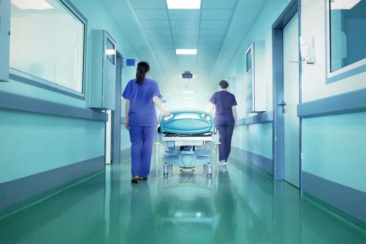 
Xalq artisti kliniki ölüm keçirdi: <span style="color:#ff0000">&quot;2 dəfə komada olmuşam&quot; - FOTO</span>